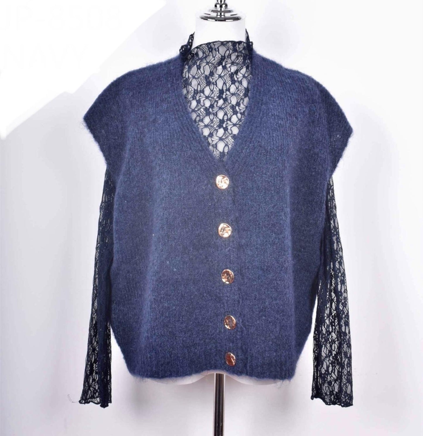 Gilet maille et tunique dentelle